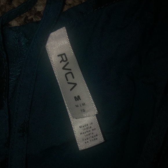 Rvca - Picture 2 of 2